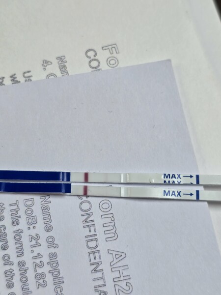 One step pregnancy tests
