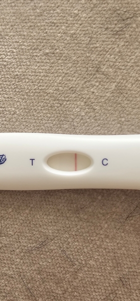 Is there a 2nd faint line or do I have line eyes?