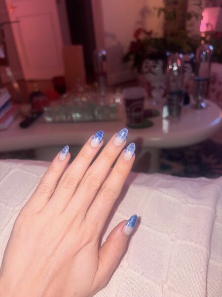 Do you like my nails?