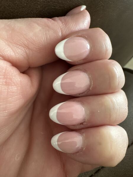 I want to see your nails!