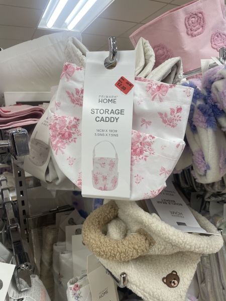 Thread 3 - The one with the unhinged crab 🦀