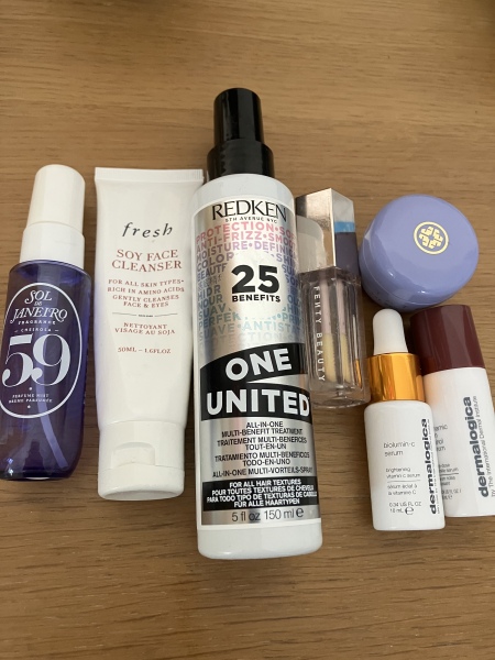 Tempted by beauty treats? Addicted to buying beauty products? Is your collection bursting with favourites? Join fellow beauty lovers in this supportive group!