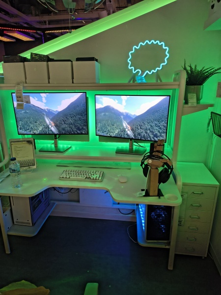 Thread 31 Starmer - September Rain