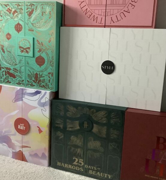 🎄 2025 Style and Beauty Advent Calendar Discussion ***SPOILERS*** THREAD 3