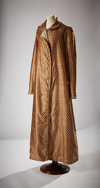I need a dressing gown that doesn't look like a dressing gown