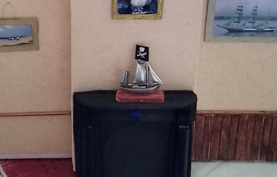 The Autumn Bluestocking - mist, mellow fruitfulness and hot chocolate!