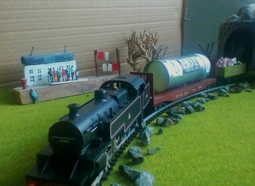 The Autumn Bluestocking - mist, mellow fruitfulness and hot chocolate!