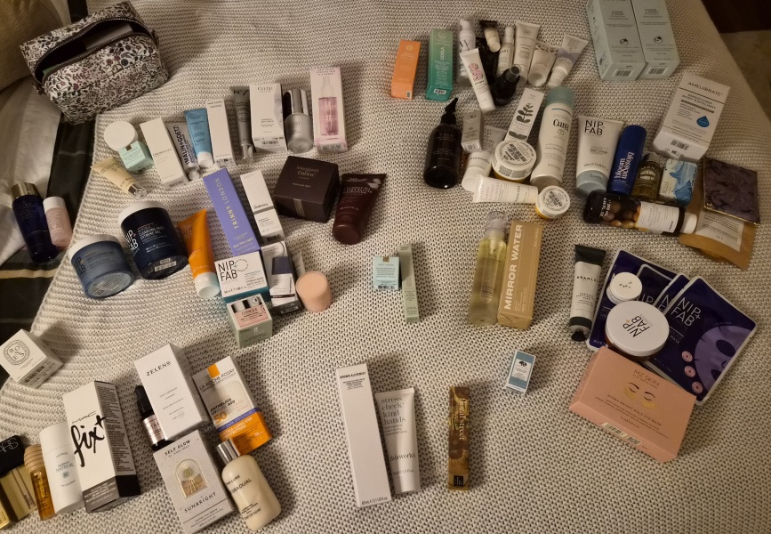 🎄 2025 Style and Beauty Advent Calendar Discussion ***SPOILERS*** THREAD 5