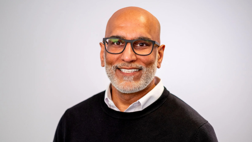 Do you have questions about caring for an elderly parent’s health? Ask PillTime’s pharmacist