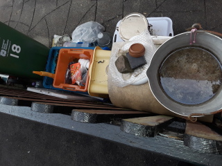 Neighbour hoarding rubbish