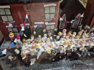 The Autumn Bluestocking - mist, mellow fruitfulness and hot chocolate!