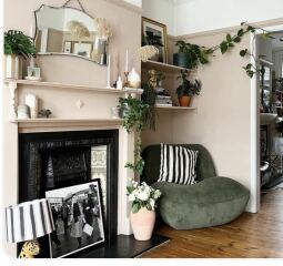 What colour curtains will match my lounge?