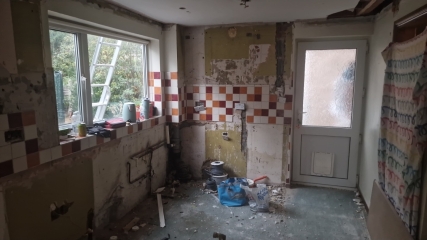 Kitchen renovation due to be completed today 😋