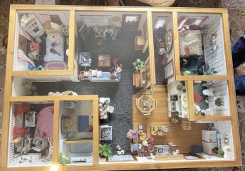 The Autumn Bluestocking - mist, mellow fruitfulness and hot chocolate!