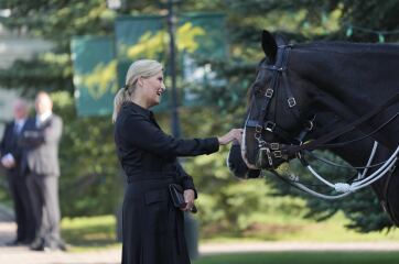 Royal Style: We are in need of pink diamonds!