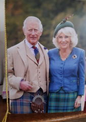 Do people who turn 100 years old still get letters from the Palace?