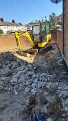 The potting shed: sheltering from the rain and musing about the garden