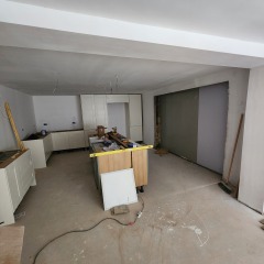 Crazy quotes? Regretting buying your fixer upper? Join me in home renovation rants!