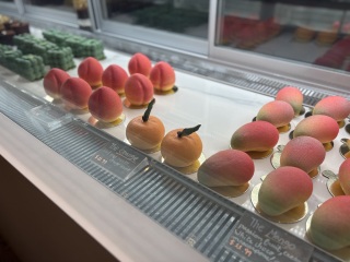 Come and tell us your dull and unexciting news 34: Calmly through the day