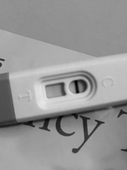 Is this a vvv faint positive or line eyes? 10dpo