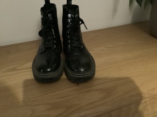 The Autumn Bluestocking - mist, mellow fruitfulness and hot chocolate!