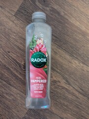 Tempted by beauty treats? Addicted to buying beauty products? Is your collection bursting with favourites? Join fellow beauty lovers in this supportive group!