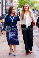 Royal Style: We are in need of pink diamonds!