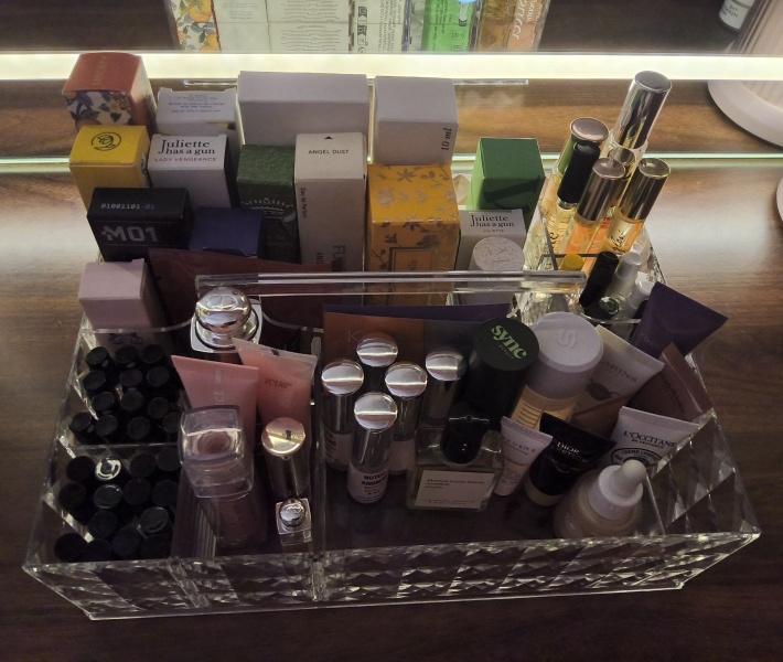 Scent of the day part Four - the friendly perfumistas still perfuming!