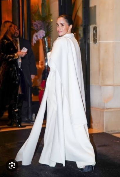 Royal Style: Stilettos or kittens? More royal style and beauty chat.