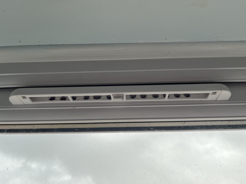 Fitting air trickle vents on existing pic window?