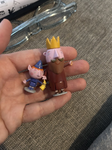 Thread 6 - the one where things are getting organised