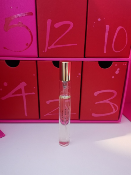 Scent of the day with the friendly perfumistas spritzing again - thread 5