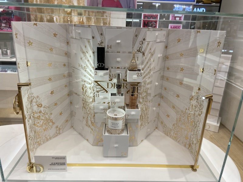 🎄 2025 Style and Beauty Advent Calendar Discussion ***SPOILERS*** THREAD 7