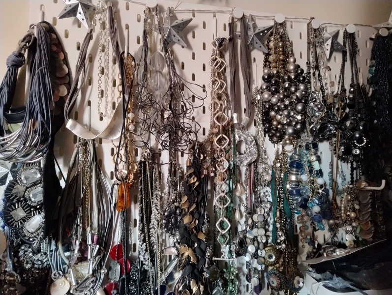 Storage ideas for loads of earrings (and necklaces)