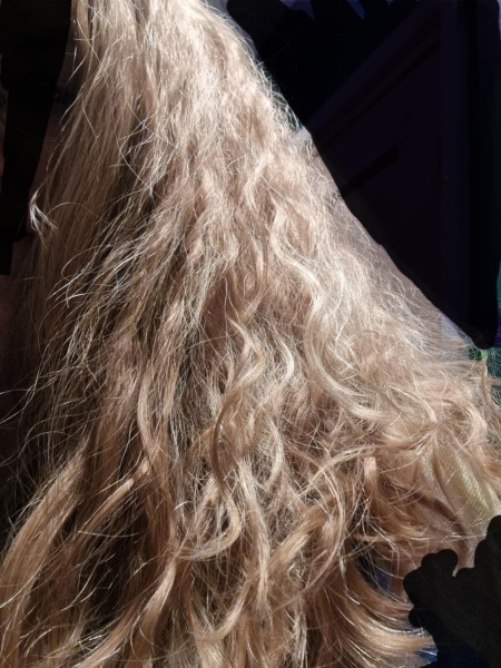 Clarifying shampoo for curly dyed hair