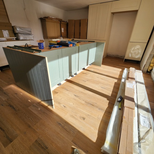 Crazy quotes? Regretting buying your fixer upper? Join me in home renovation rants!