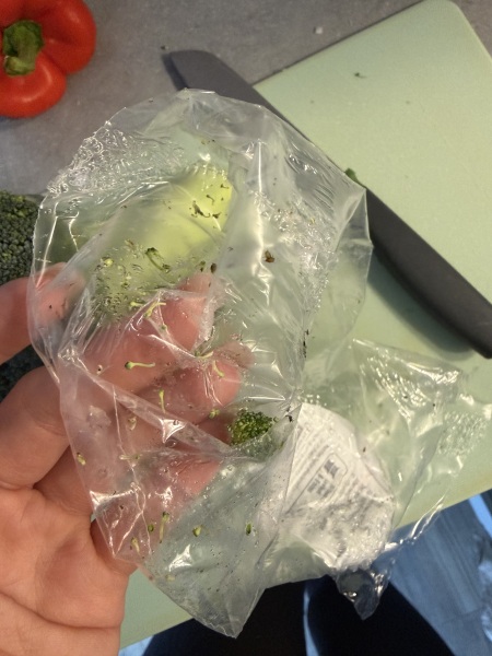 Mites in broccoli LIDLs - BEWARE!