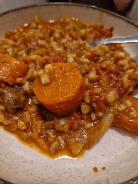 Meal planning, sharing recipes and ideas to make the weekly budget go further.