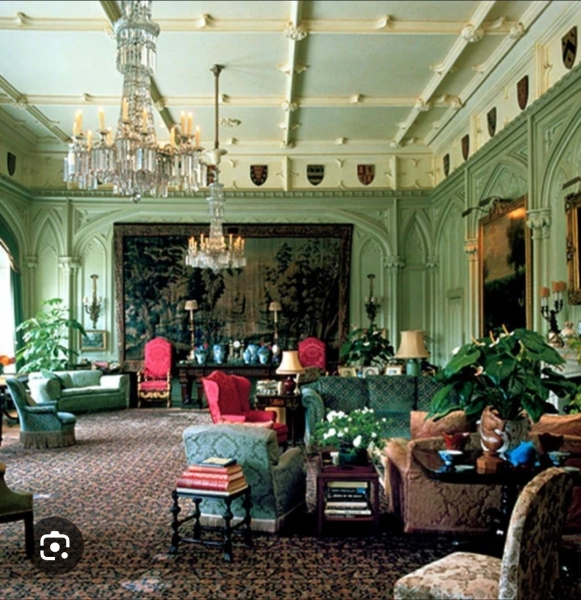 Andrew, Sarah & a Royal Lodge question