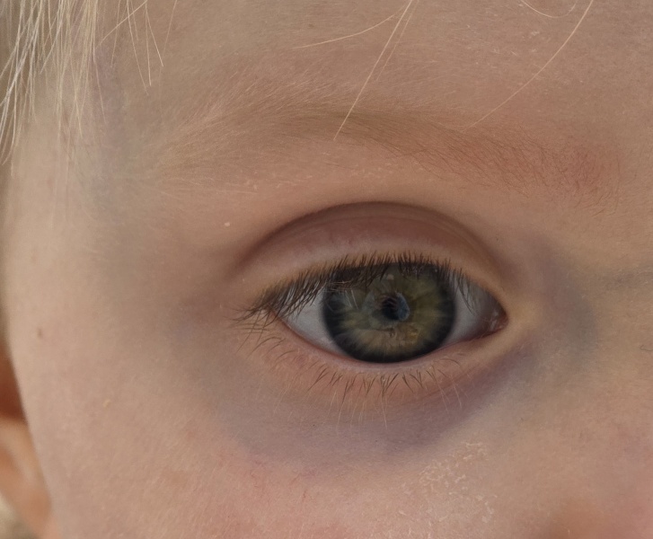 Do you think DD's eyes will stay this colour?