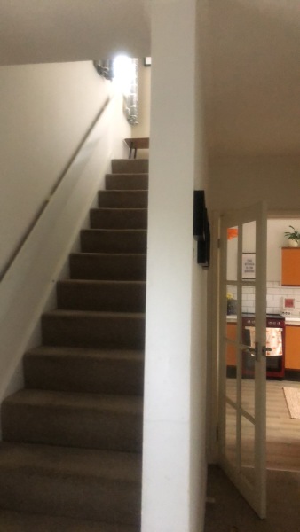 Help with boring , narrow, characterless hall .