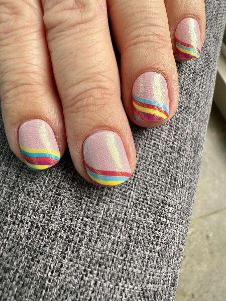 Pretty nails and make up thread