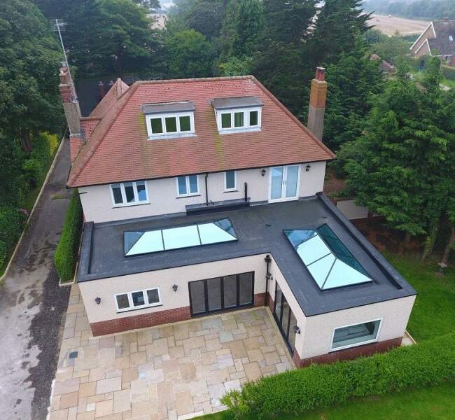 Where to put the roof lantern?