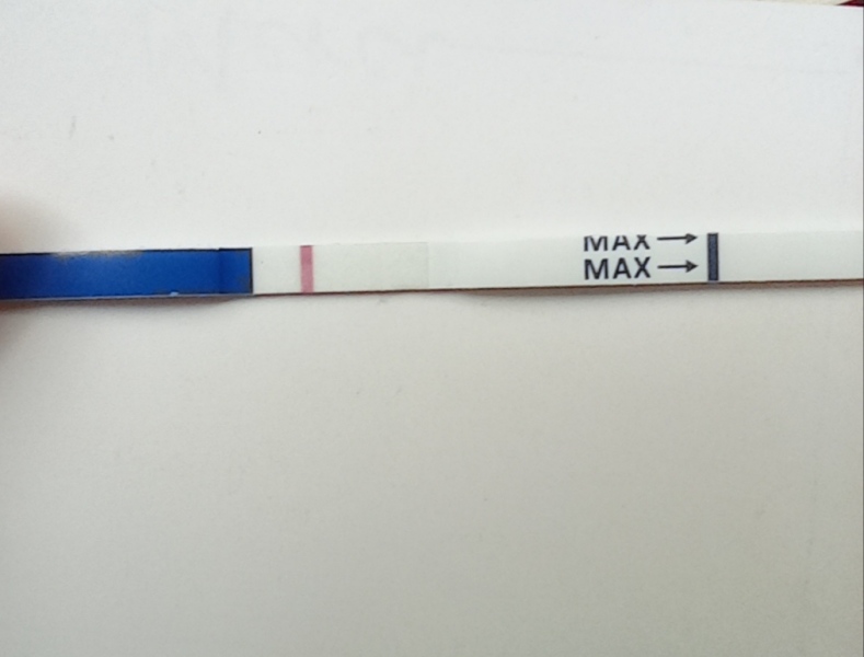 Line eyes 2yr + TCC. 9dpo I know there's no line but it doesn't stop me.
