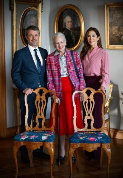 Royal Style: Stilettos or kittens? More royal style and beauty chat.