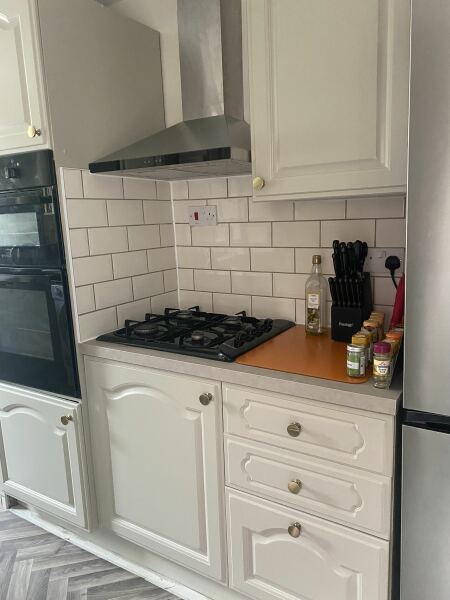 Have you painted your kitchen cuboards successfully
