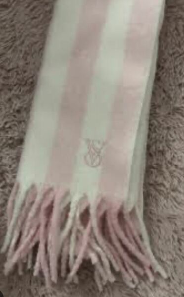 Where can I get this scarf?