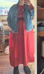 Skirt/ jumper look. Am I too big for it? Or doing it wrong