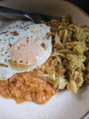 Meal planning, sharing recipes and ideas to make the weekly budget go further.