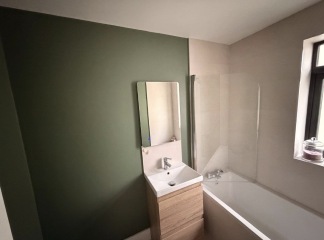 What colour to go with this tile? Help!